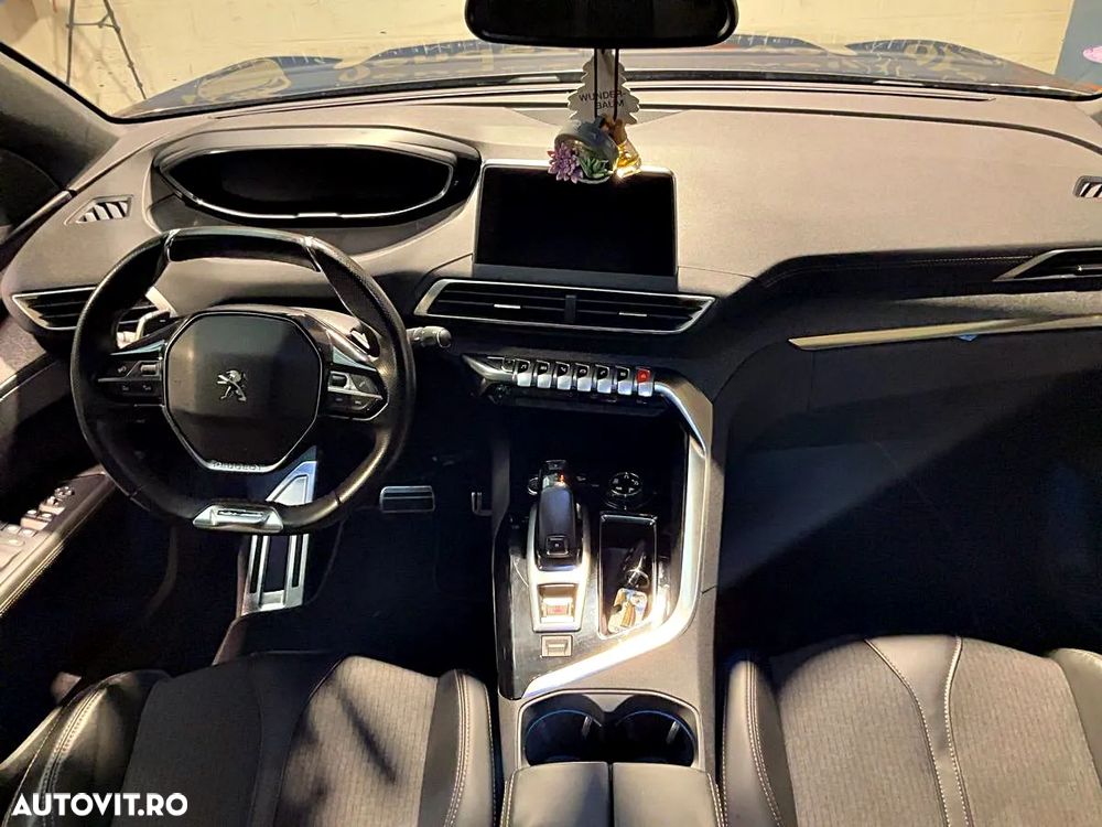 Peugeot 3008 1.2 PureTech Turbo S&S EAT6 GT-Line - 7