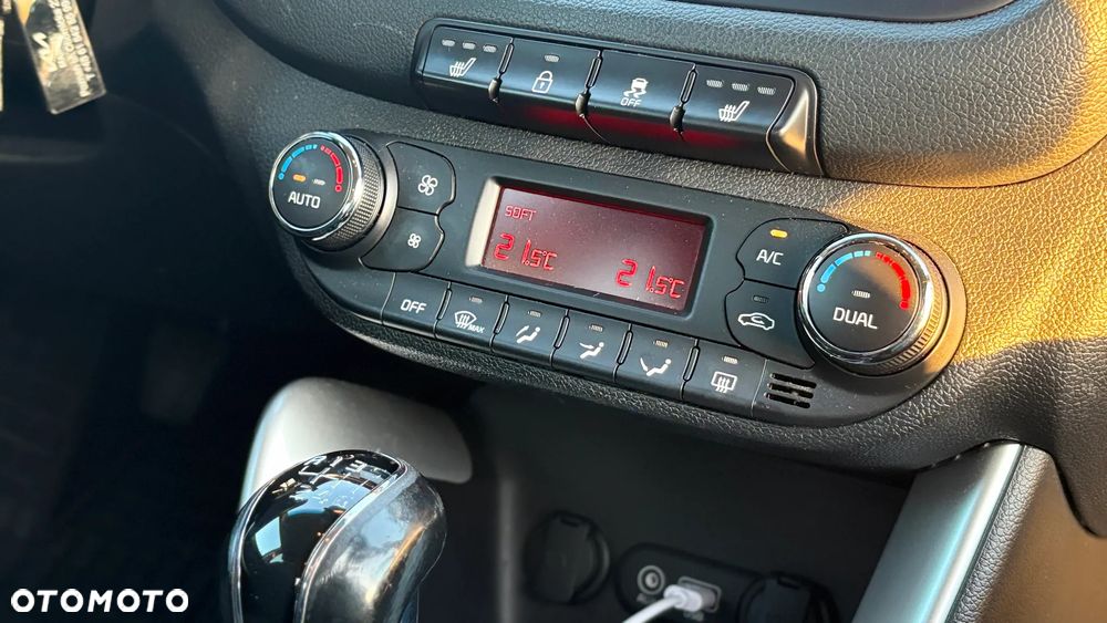 Kia Ceed 1.6 GDI L - 10