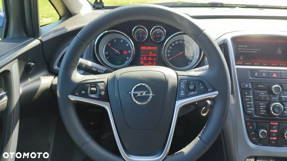 Opel Astra - 11