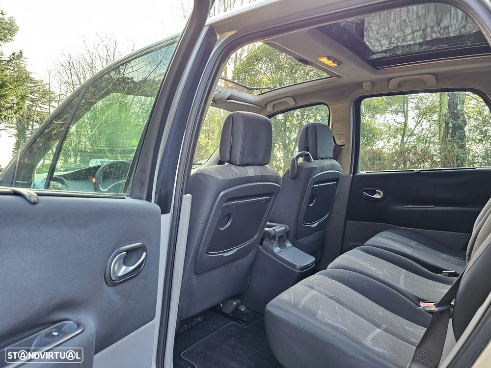 Renault Scénic 1.5 dCi Privilège Luxe - 9