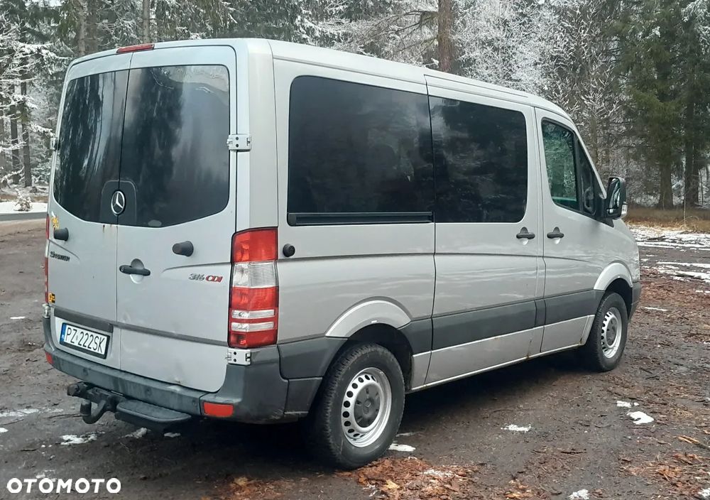 Mercedes-Benz Sprinter - 5