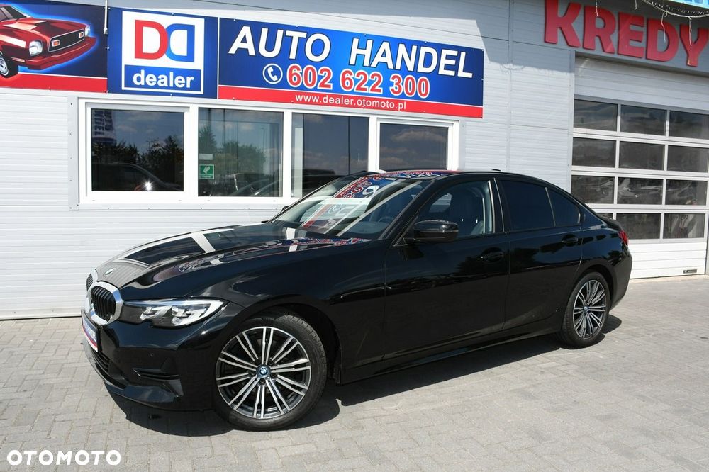 BMW Seria 3 320d mHEV - 8
