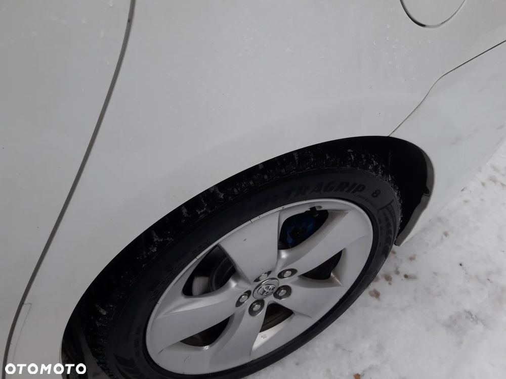 Toyota Prius - 7