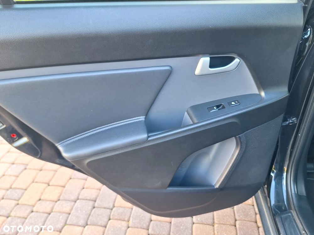 Kia Sportage 2.0 GDI M 2WD - 18