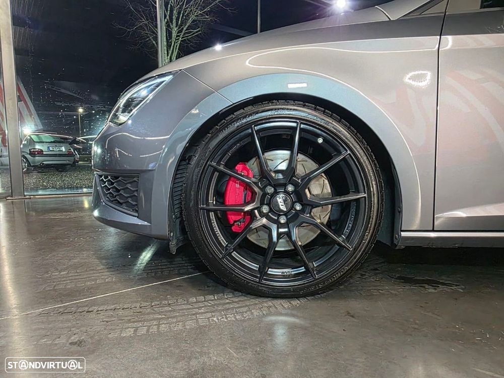 SEAT Leon 2.0 TSI Cupra DSG S/S - 27