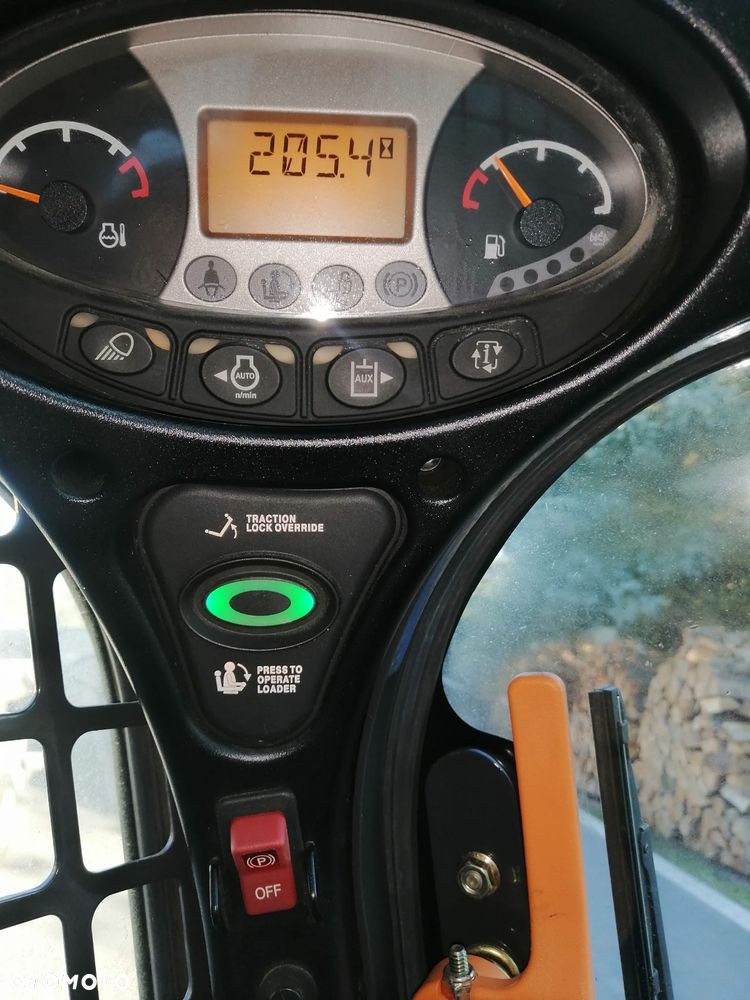 Bobcat S450 - 6