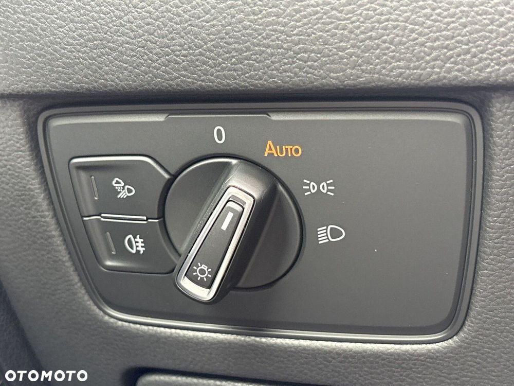 Volkswagen Arteon 2.0 TDI 4Motion R-Line DSG - 17