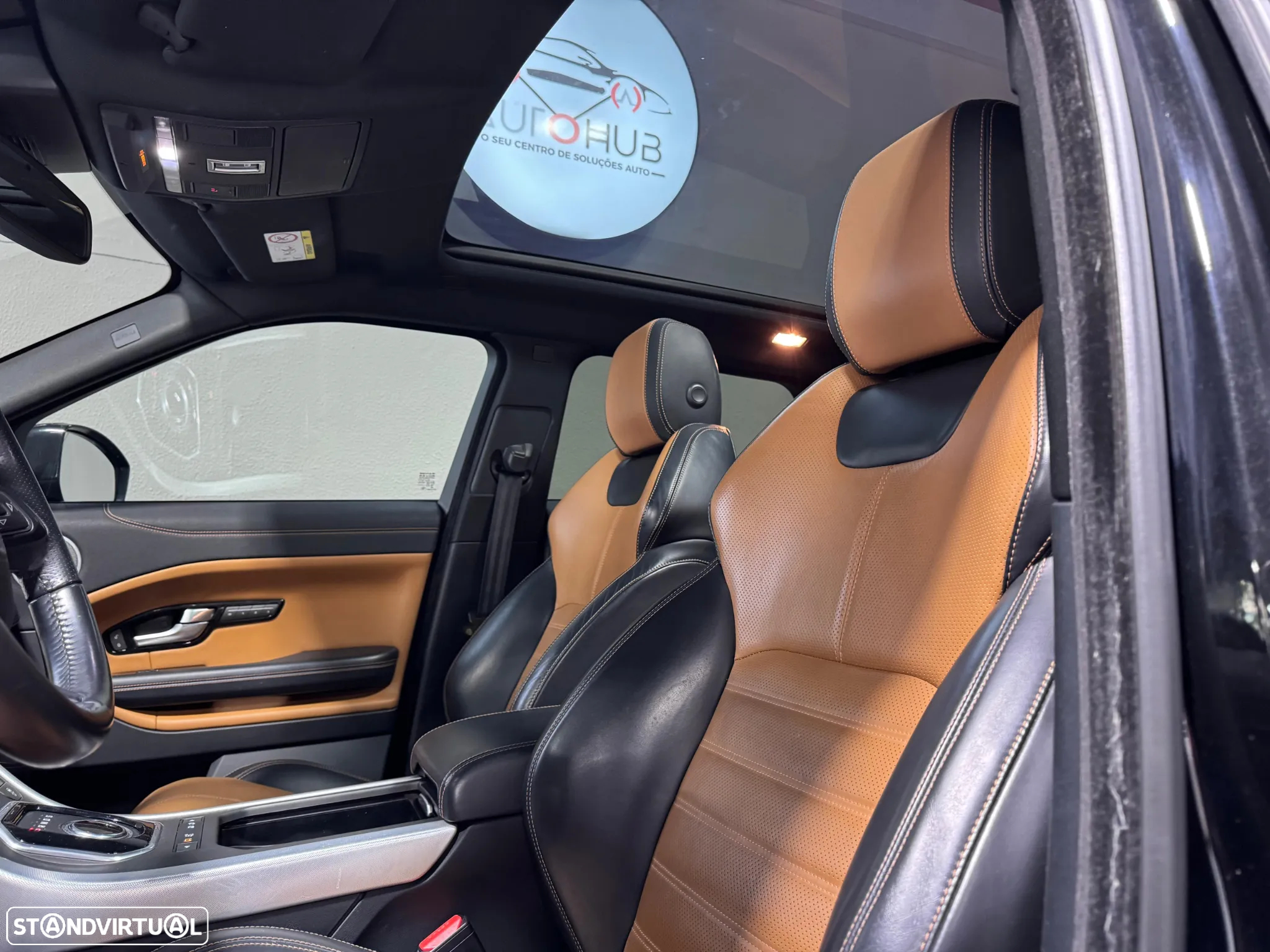 Land Rover Range Rover Evoque 2.0 D180 AWD HSE Auto - 25