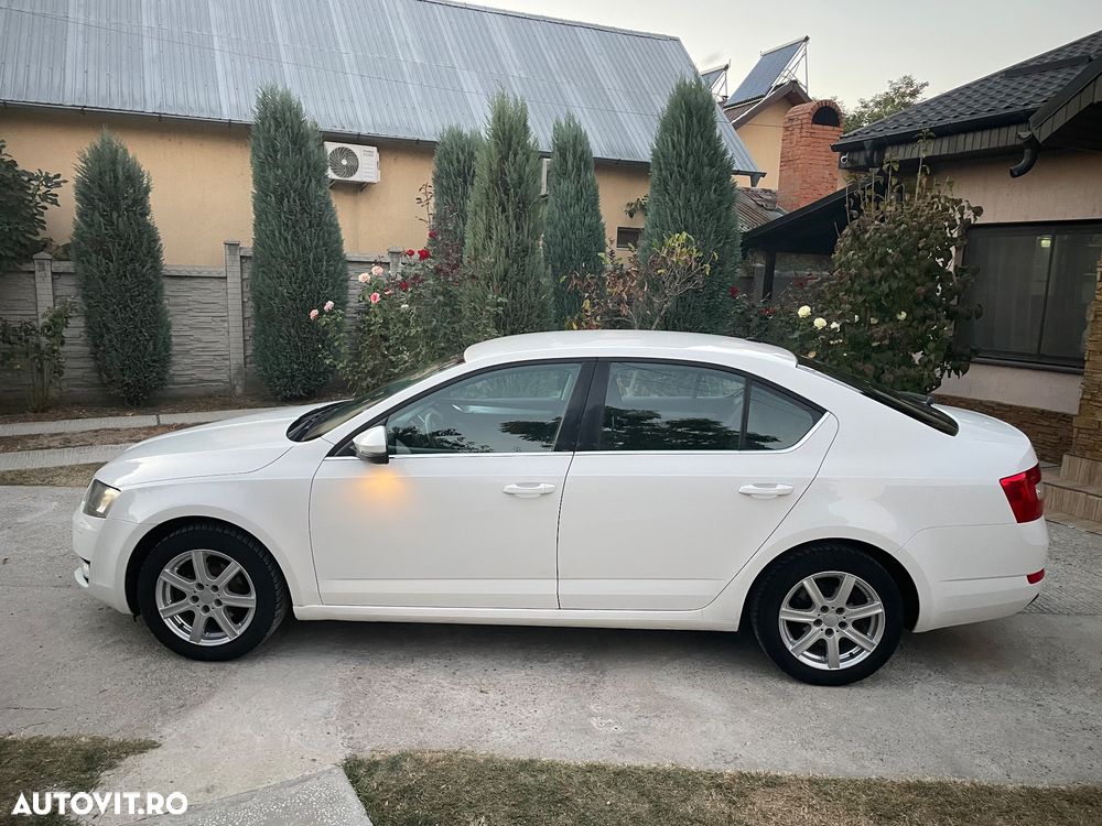 Skoda Octavia - 3