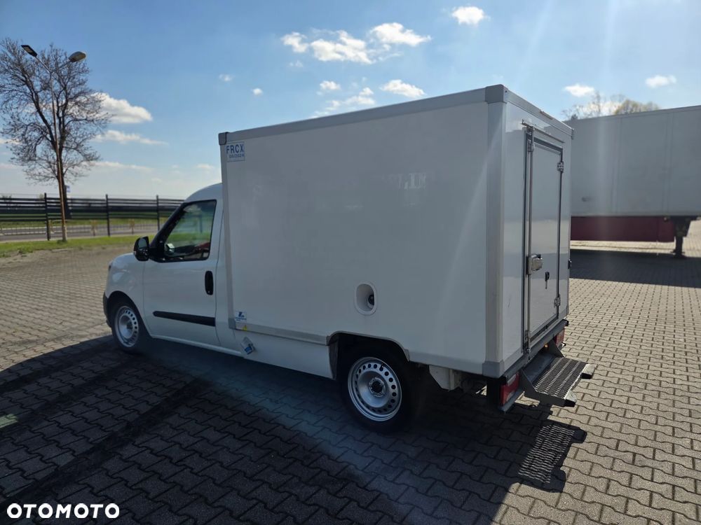 Fiat Doblo - 10
