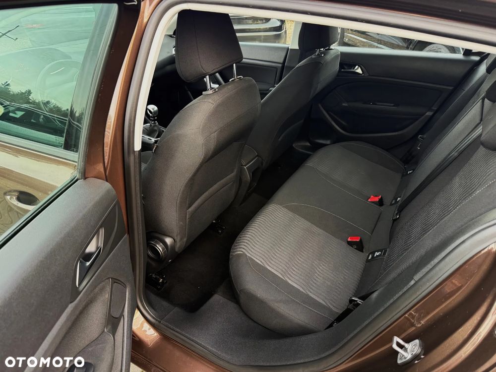 Peugeot 308 125 THP Active - 9