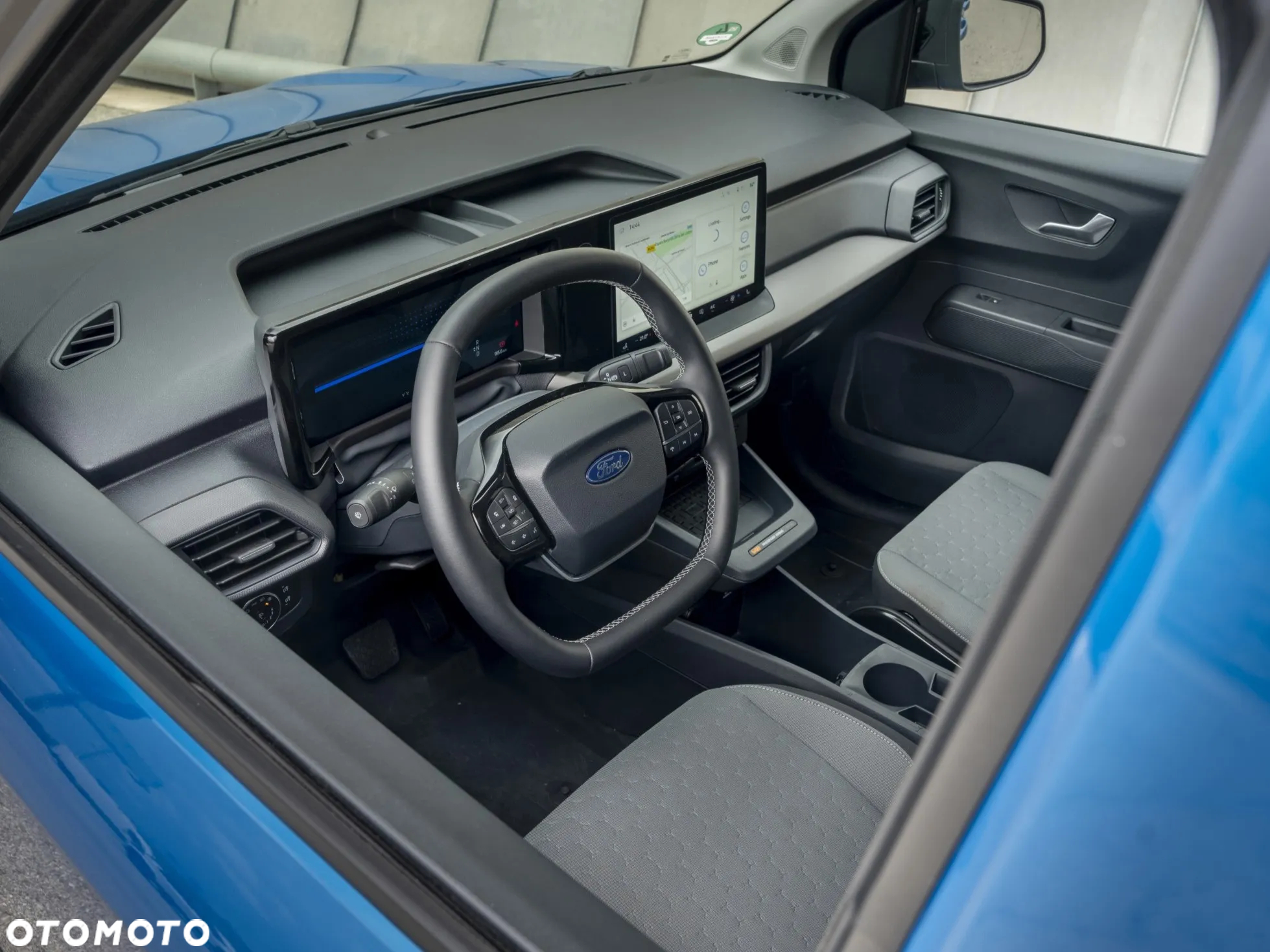 Ford E-Transit Courier - 13