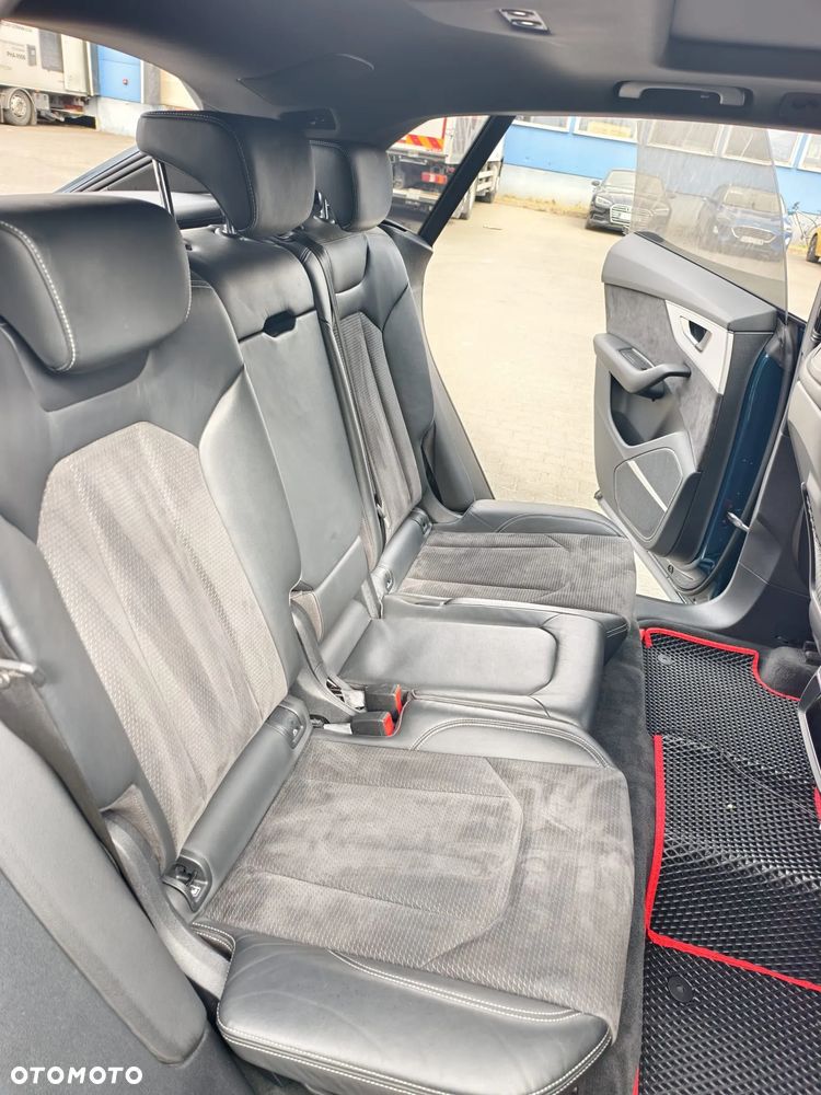 Audi Q8 50 TDI mHEV Quattro Black Edition Tiptronic - 8