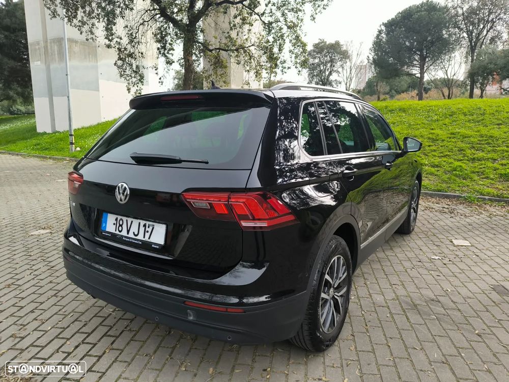 VW Tiguan 1.6 TDI Confortline - 3