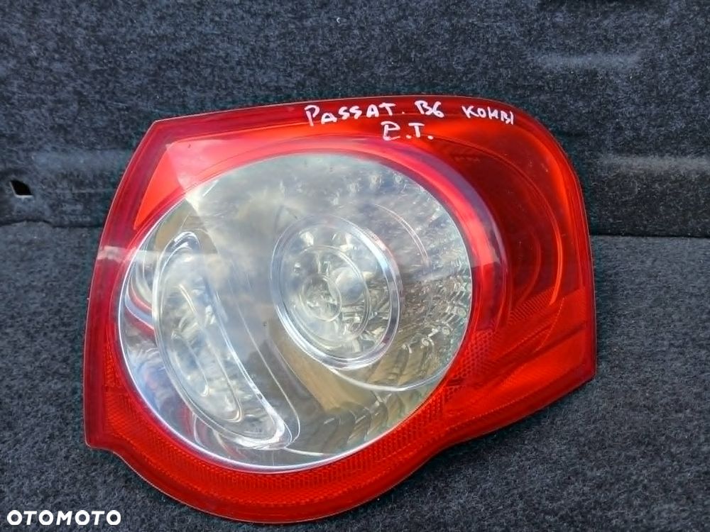 Volkswagen Passat B6 kombi lampa tylna lewa, prawa - 2