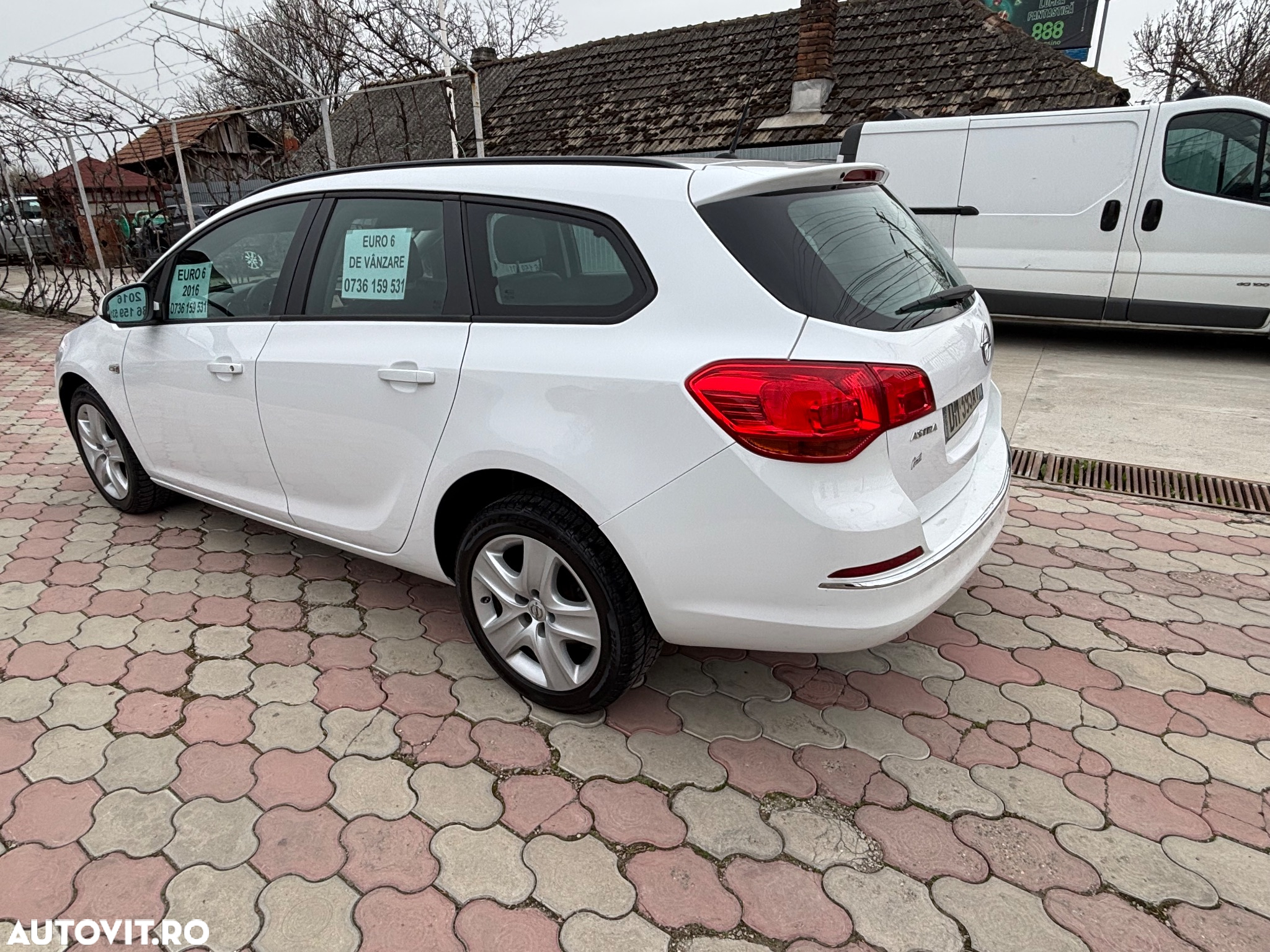 Opel Astra 1.6 CDTI DPF ecoFLEX Sports TourerStart/Stop Edition - 14