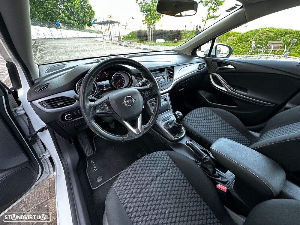 Opel Astra 1.6 CDTI Business Edition S/S - 10