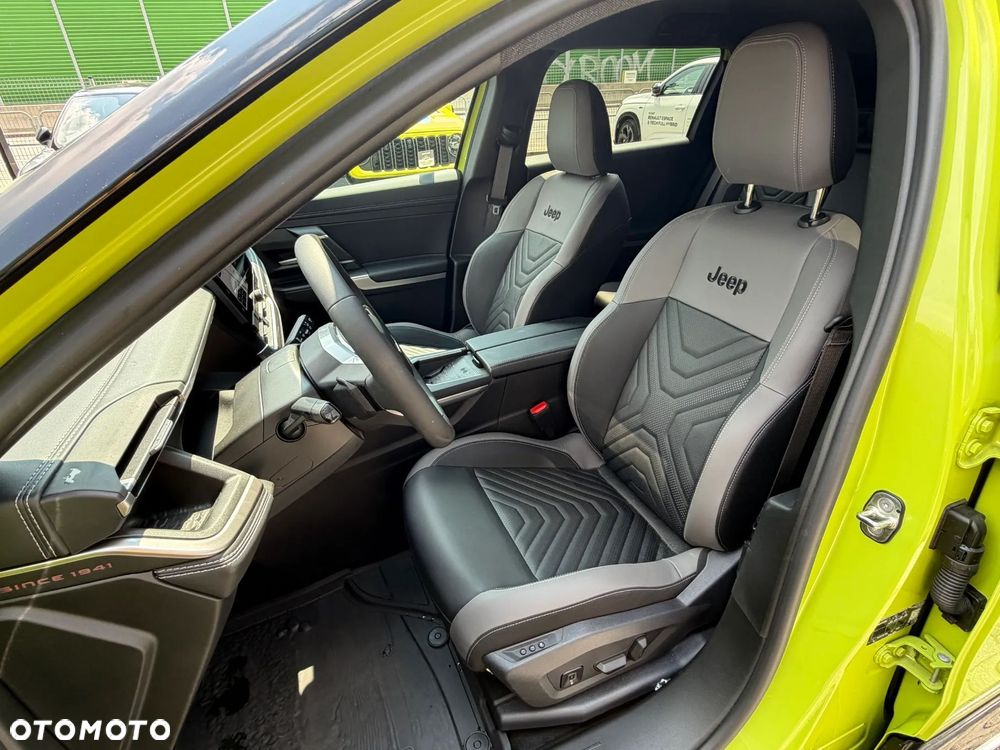 Jeep Compass 1.2 T3 mHEV Summit FWD DCT - 8