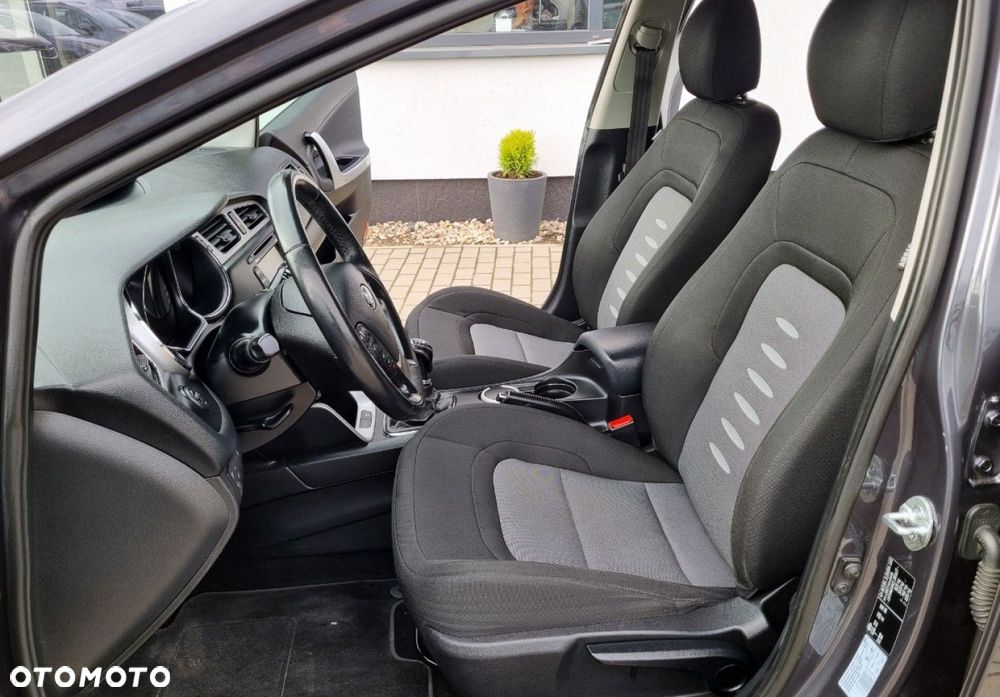 Kia Ceed - 23
