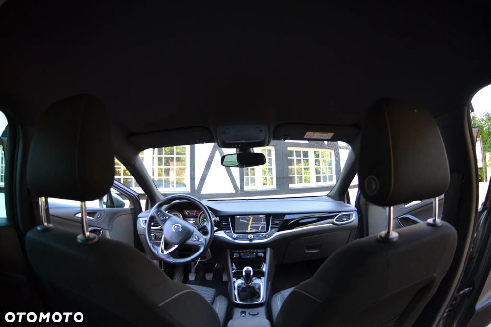 Opel Astra 1.4 T Dynamic S&S - 38