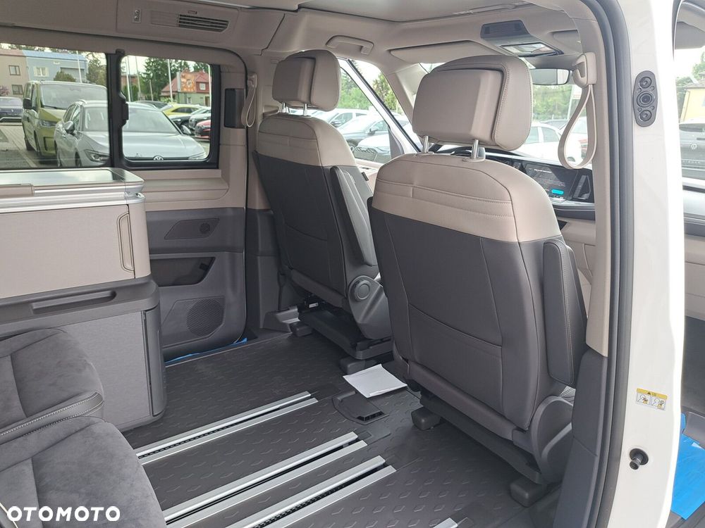 Volkswagen California - 23