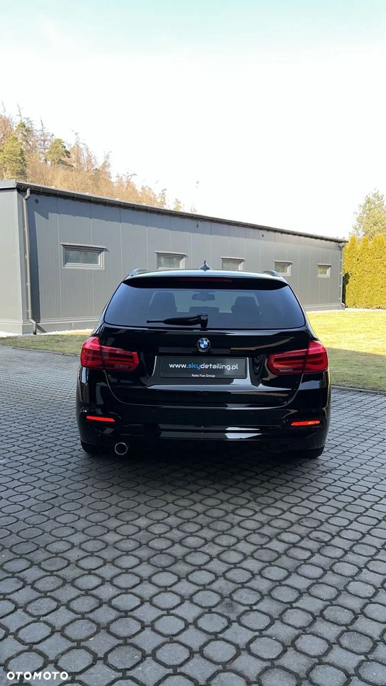BMW Seria 3 318d - 5