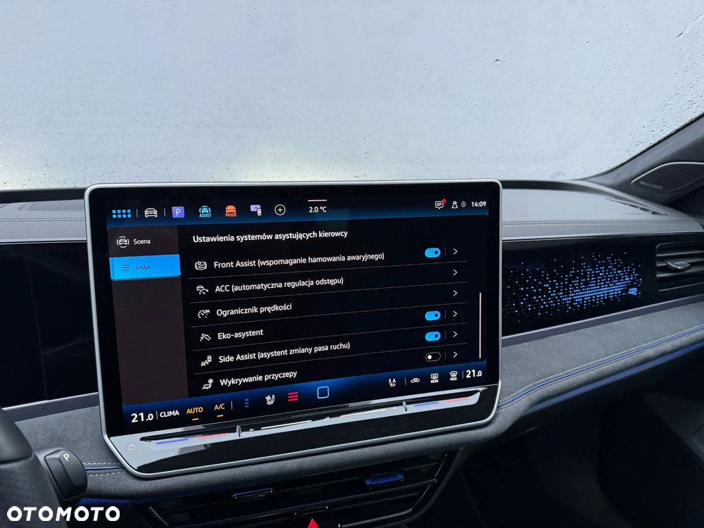 Volkswagen Passat 2.0 TSI 4Mot R-Line DSG - 20