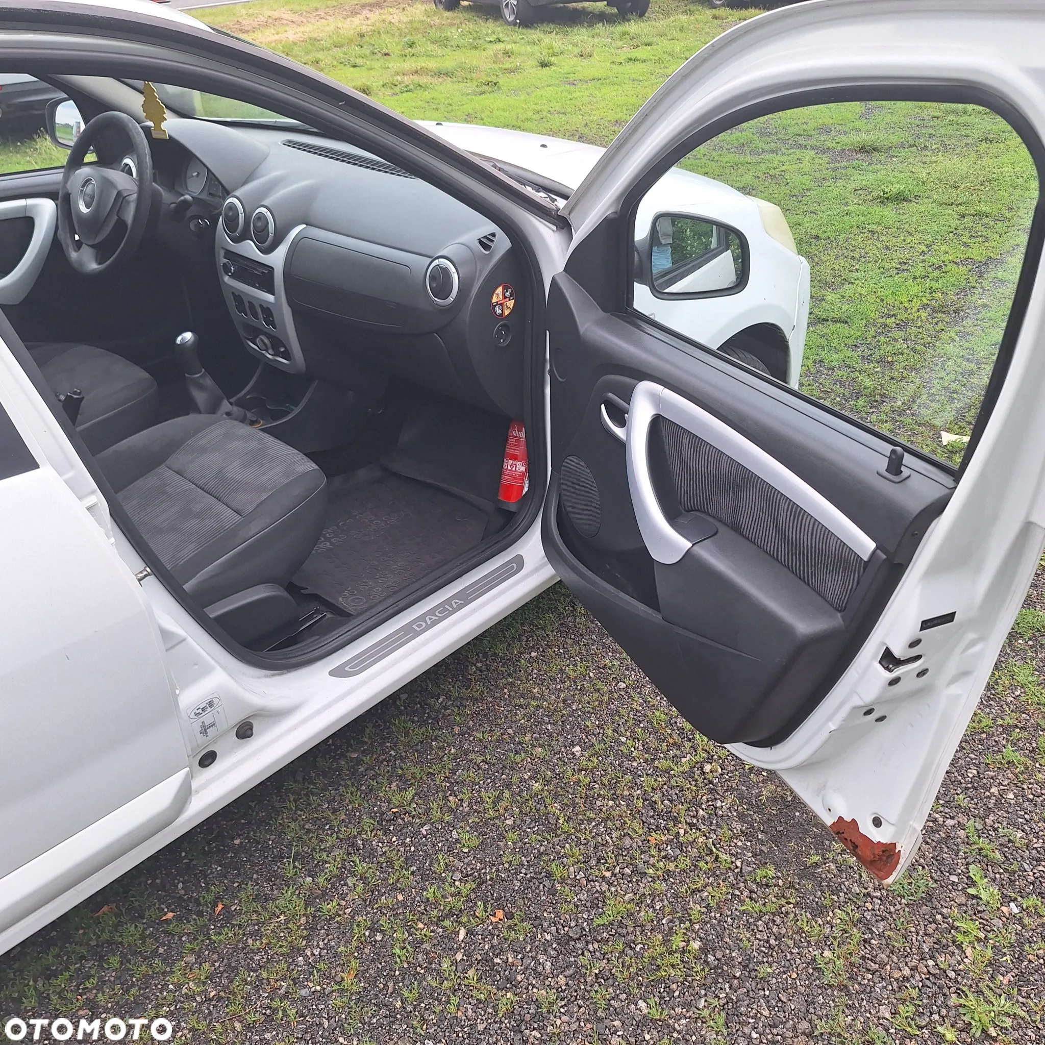 Dacia Sandero 1.4 MPI - 8