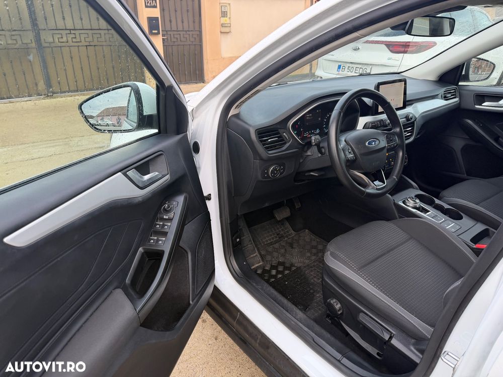 Ford Focus 1.5 EcoBlue Titanium Business - 9