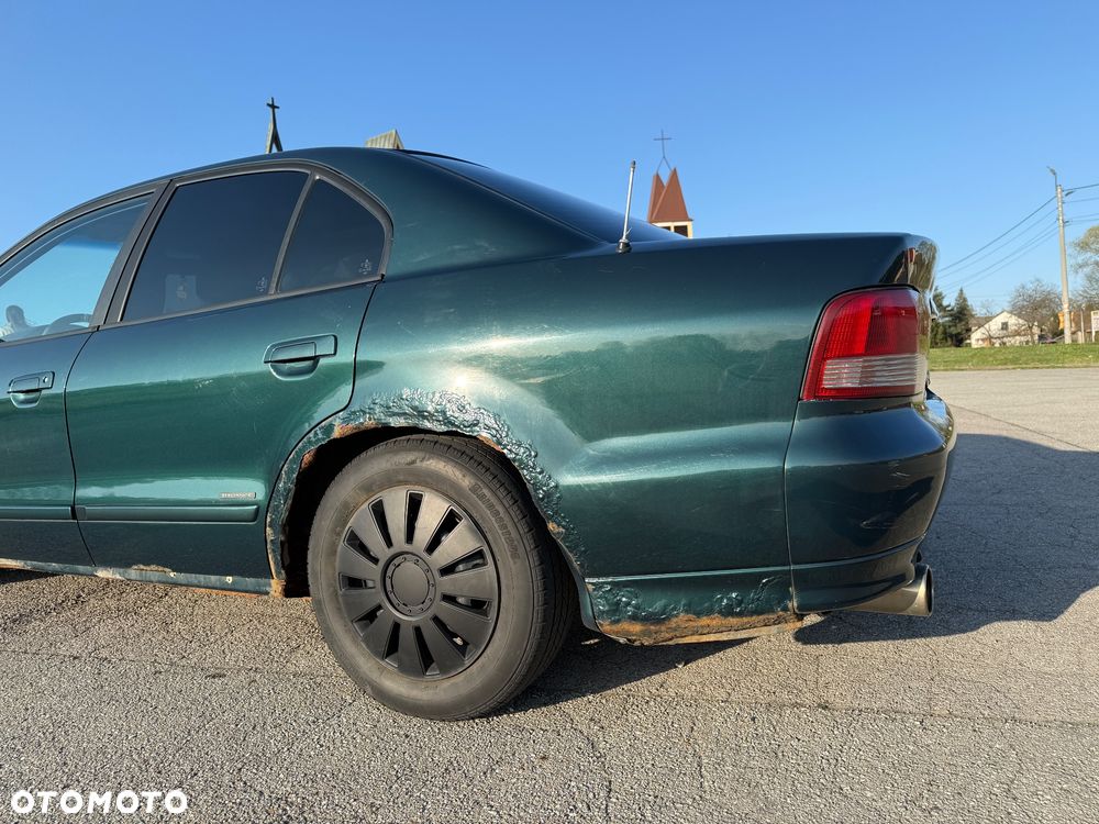Mitsubishi Galant - 13