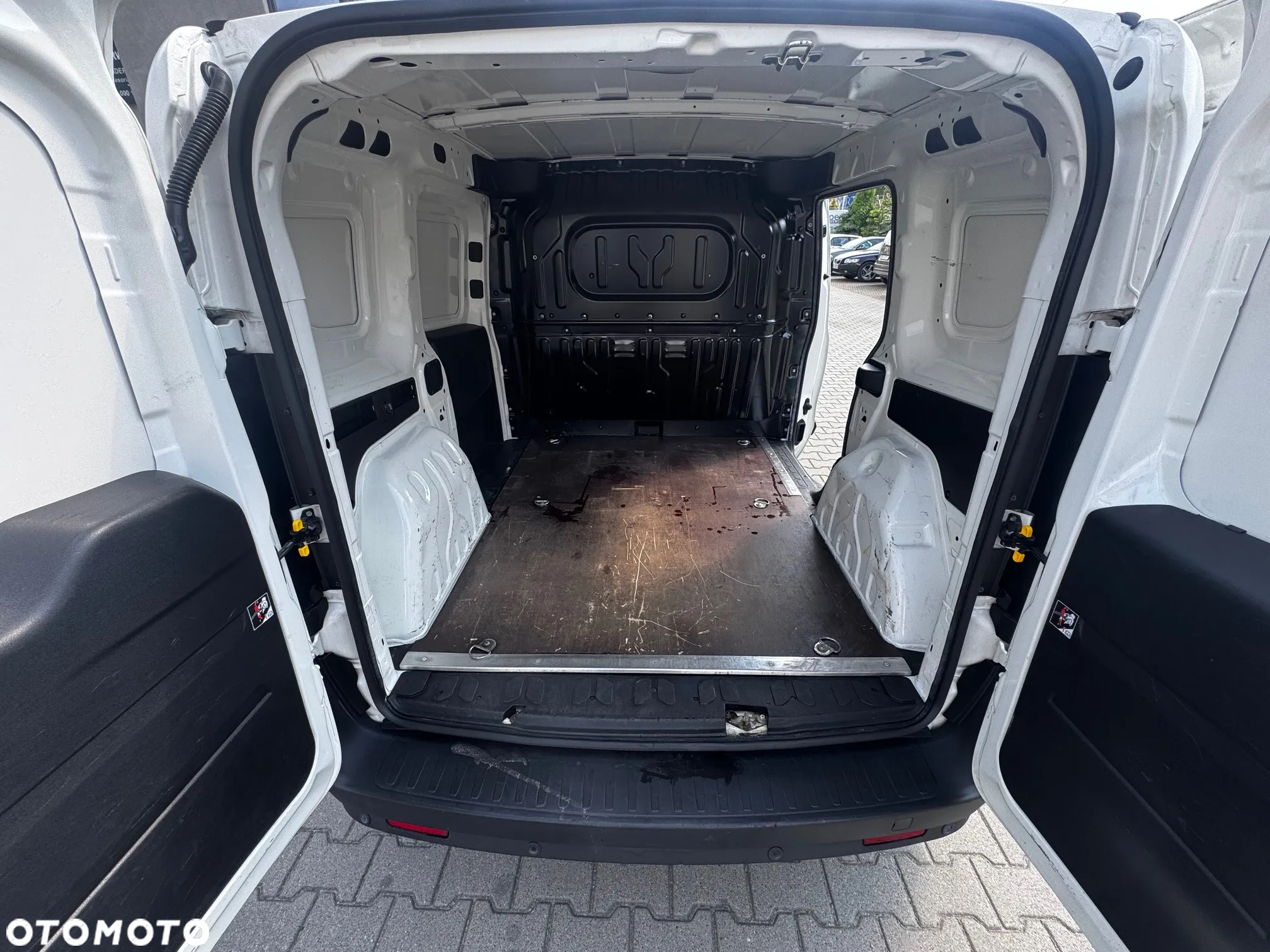Fiat DOBLO - 12