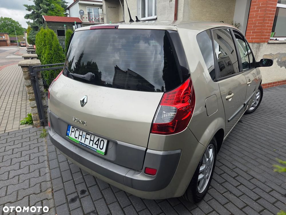 Renault Scenic - 13