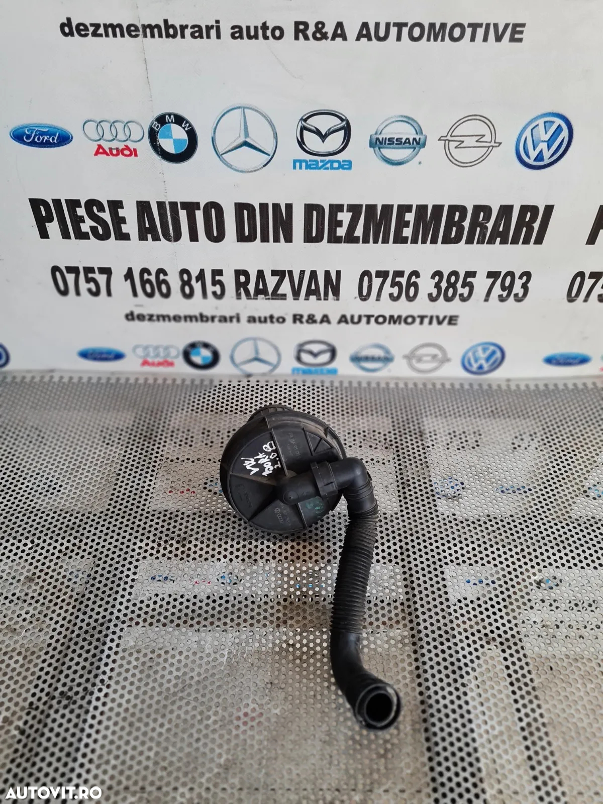 Pompa Secundara Auxiliara Aer  Vw Bora Golf Passat Benzina Cod 06AB - Dezmembrari Arad - 2