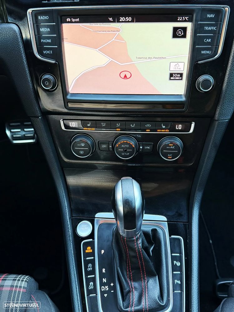 VW Golf GTI Performance BlueMotion DSG - 14