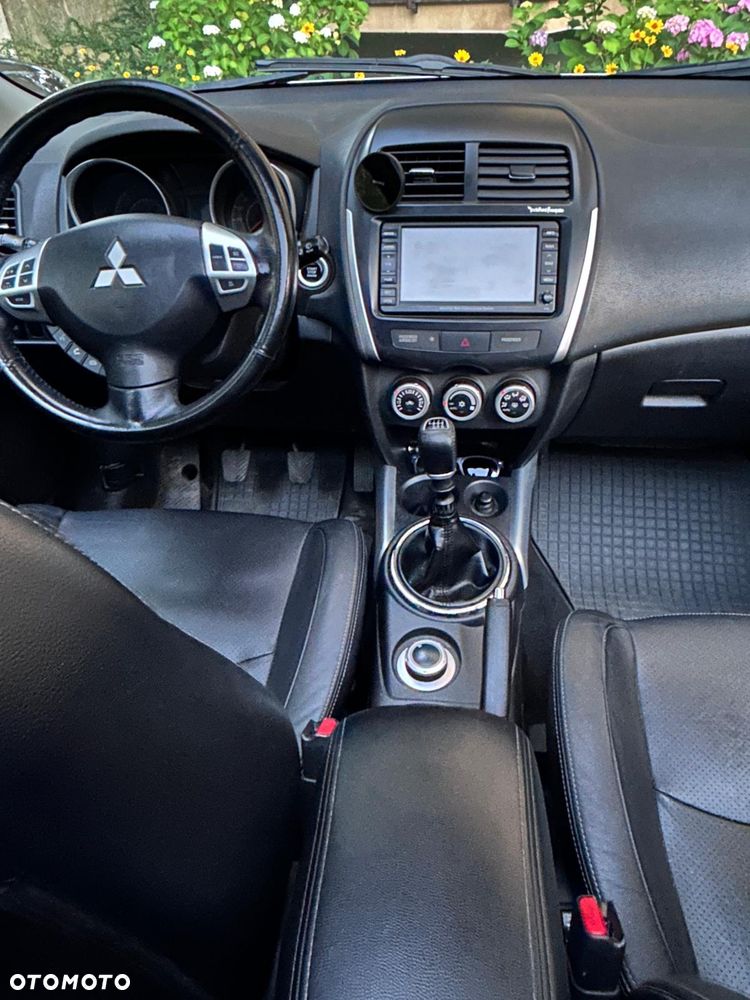 Mitsubishi ASX 1.8 DID Instyle NAVI 4WD AS&G - 36