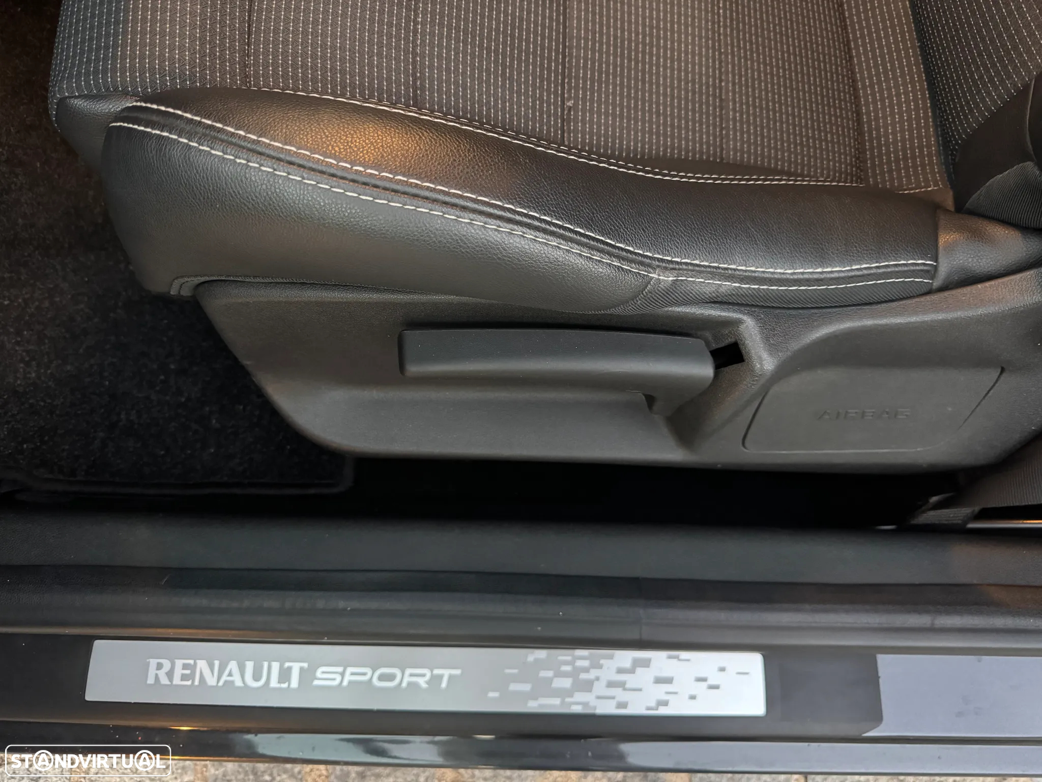 Renault Mégane Coupe 1.5 dCi GT Line Premium SS - 8