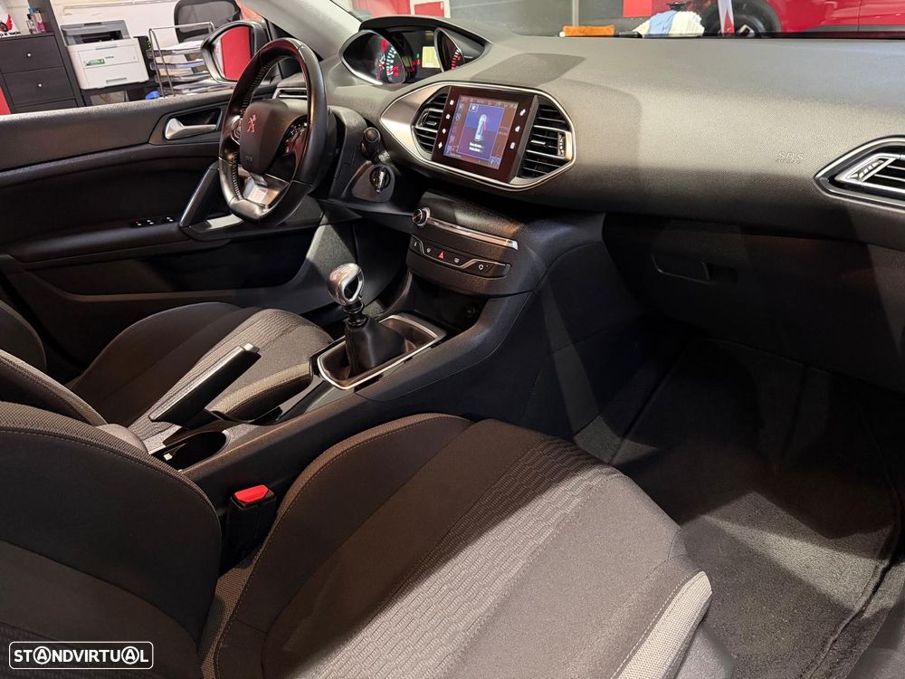 Peugeot 308 SW 1.6 BlueHDi Style J17 - 10