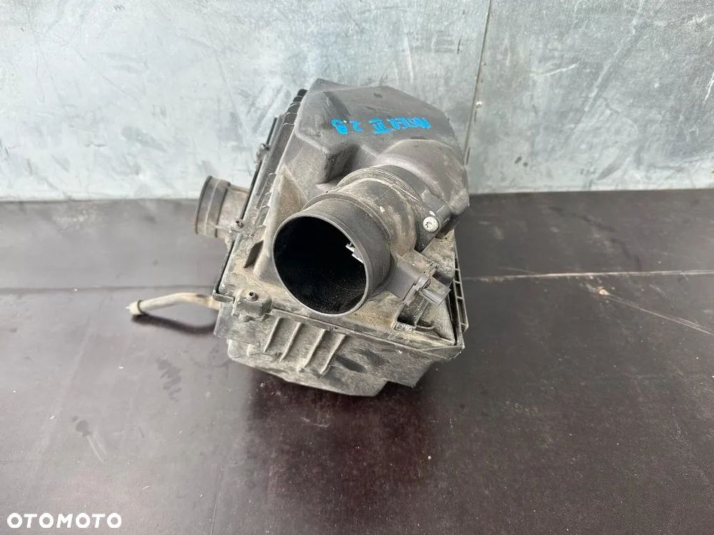 Obudowa Filtra Powietrza Przepływomierz Movano B NV400 Master III 2.3 DCI 2018r 8200824914 - 2