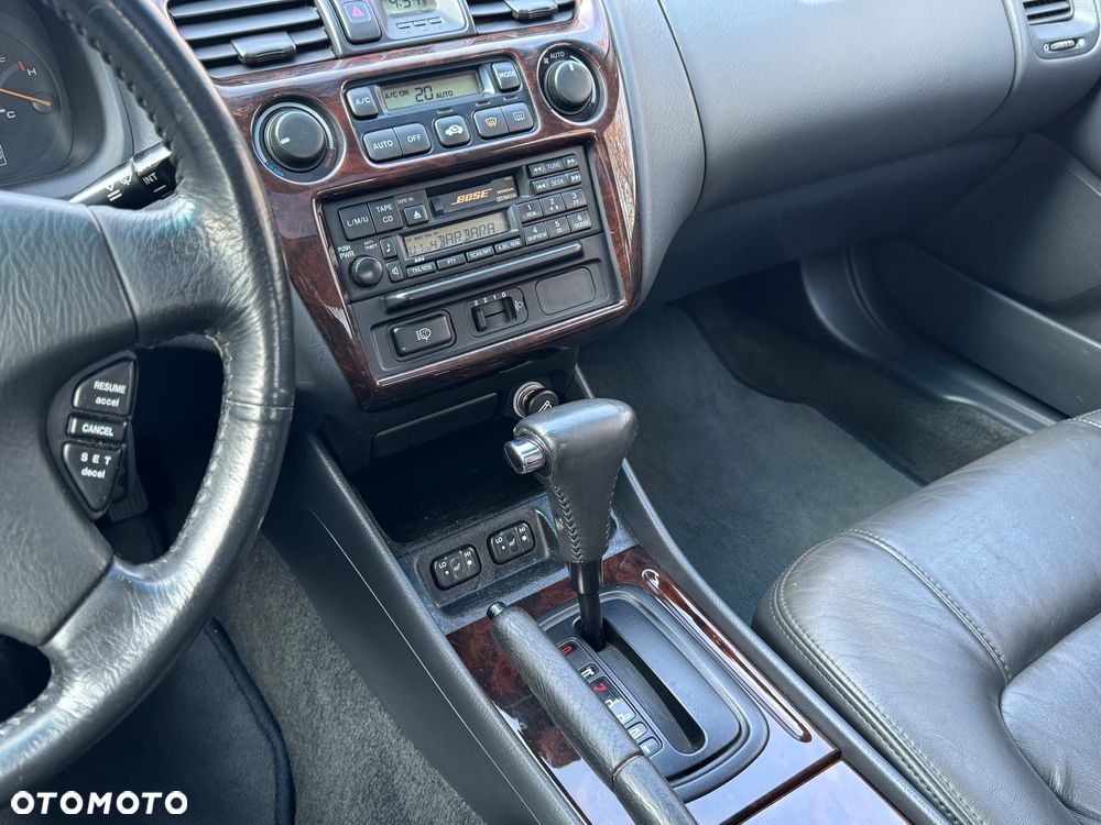 Honda Accord - 17