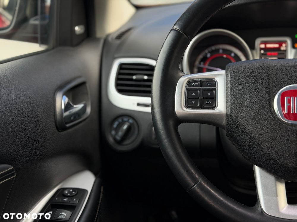 Fiat Freemont 2.0 Multijet Lounge AWD - 14