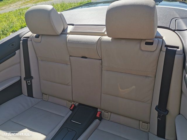 BMW 320 d Cabrio - 22