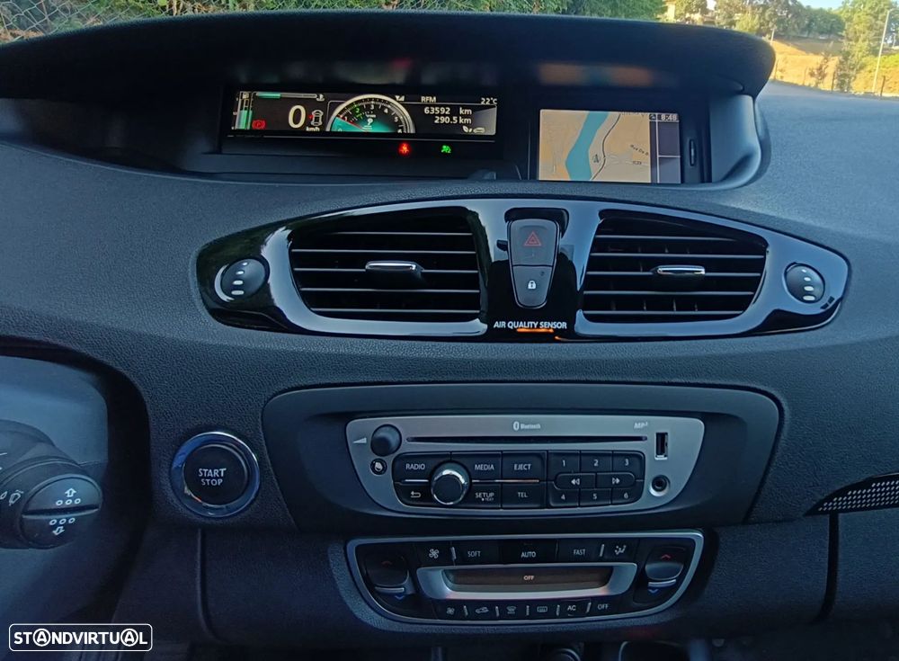 Renault Scénic 1.5 dCi Exclusive SS - 28