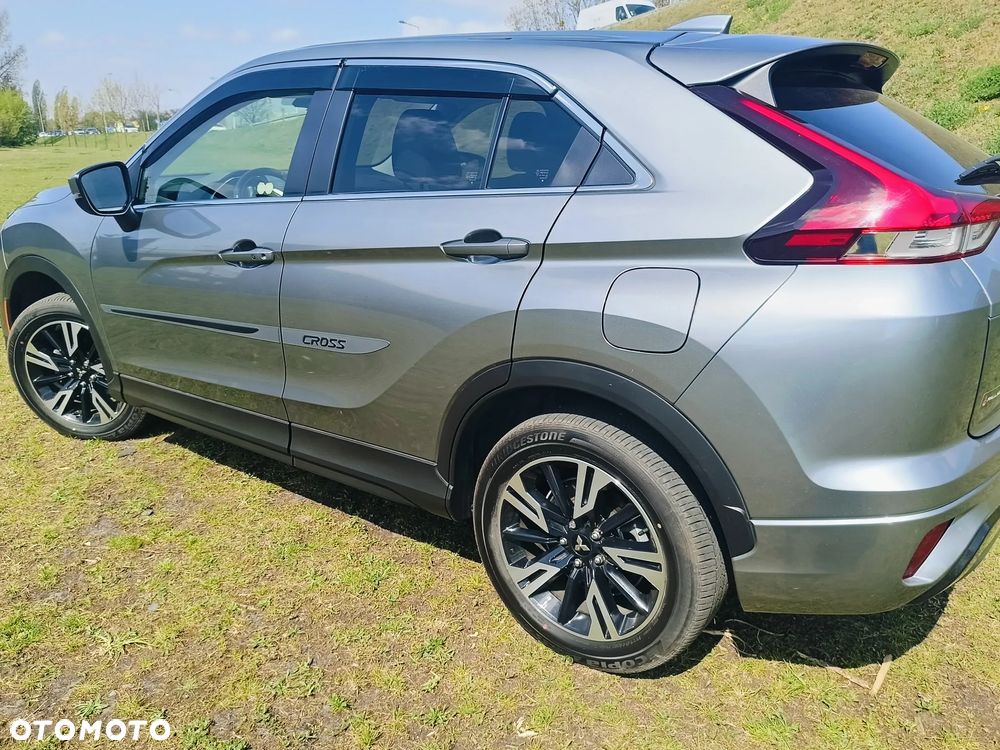 Mitsubishi Eclipse Cross 1.5 T-MIVEC (ClearTec) CVT 4WD Plus - 33