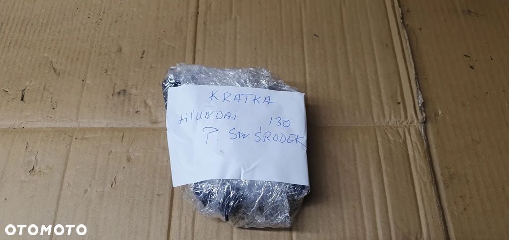 Kratka nawiewu powietrza prawa środkowa Hyundai I30 I 97420-2R000 - 8