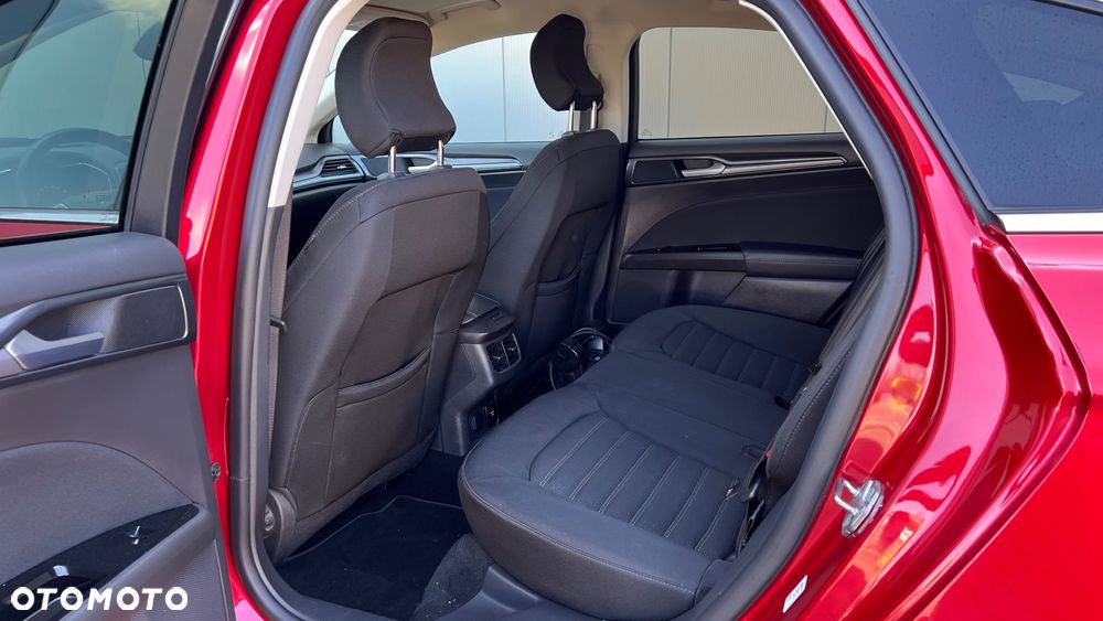 Ford Mondeo 2.0 EcoBlue Titanium - 9