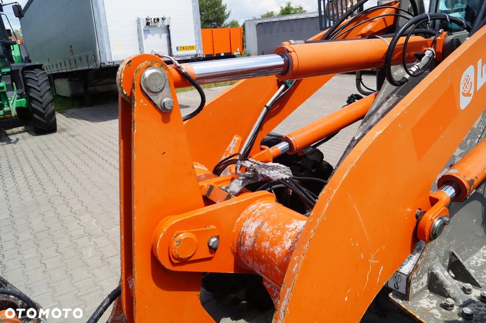 Weycor Atlas AR 480 Ładowarka Przegubowa - 11
