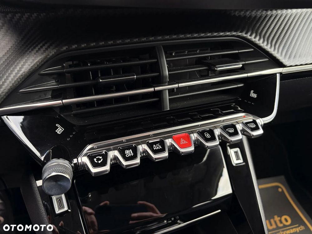 Peugeot 2008 1.2 PureTech Allure Pack S&S EAT8 - 32