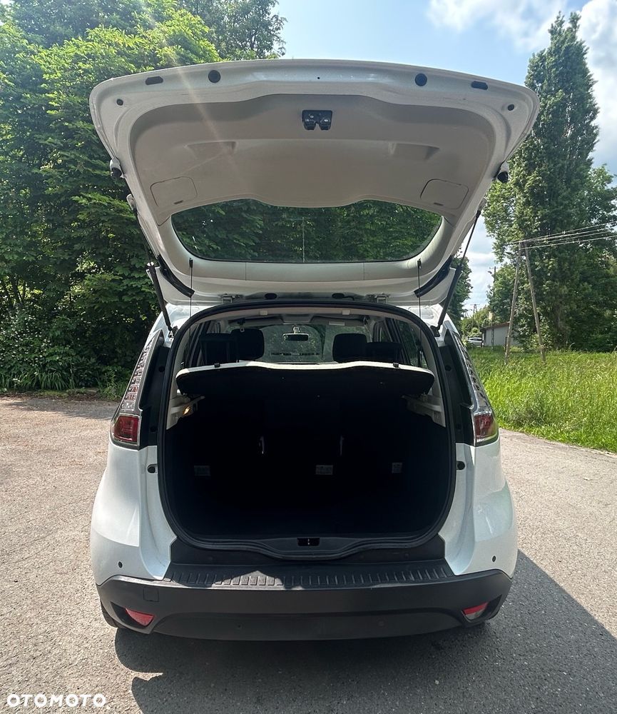 Renault Scenic 1.6 16V 110 TomTom Edition - 8