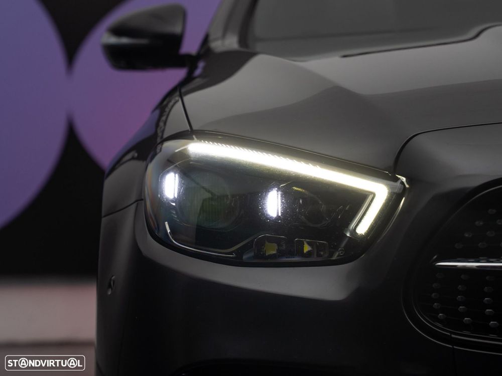 Mercedes-Benz E 300 de AMG Line - 11