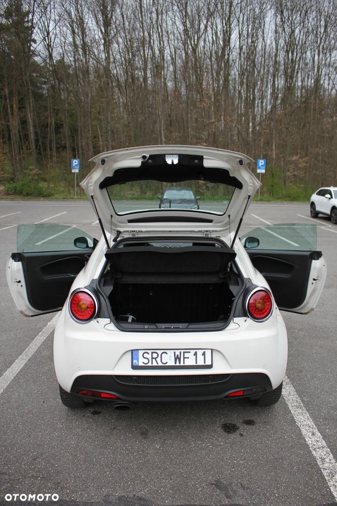 Alfa Romeo Mito 1.3 JTDM Distinctive S&S - 11